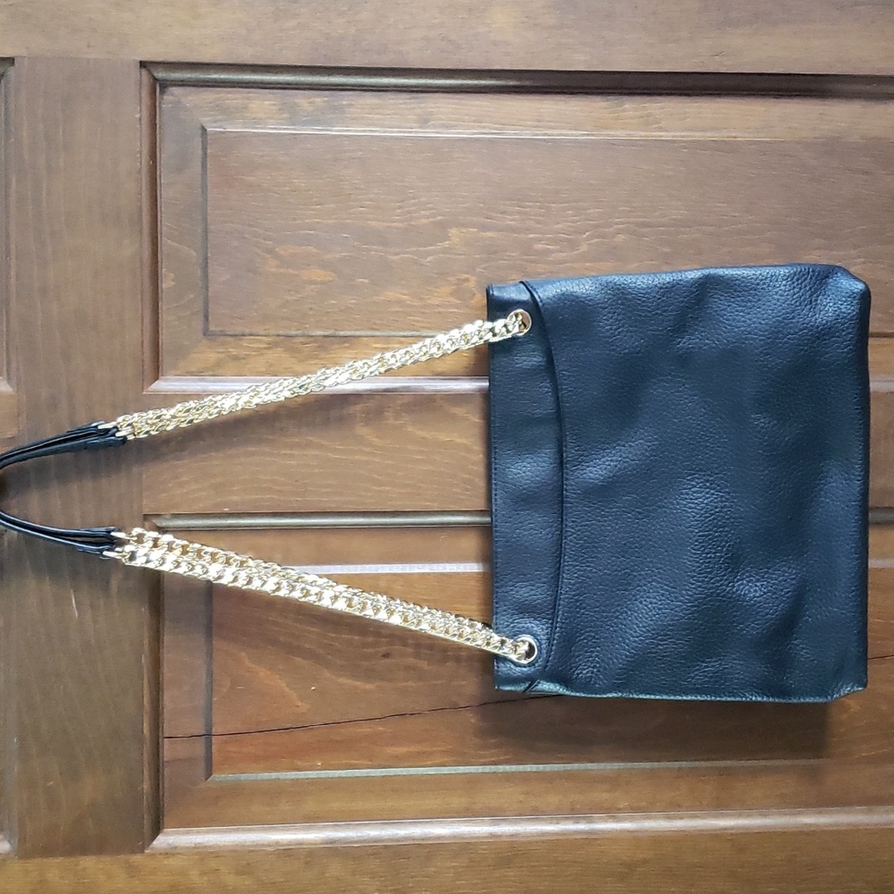 14th and Union Beekman Chain Crossbody Leather Bag